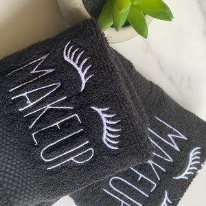 NWOT - Makeup Remover Facecloths